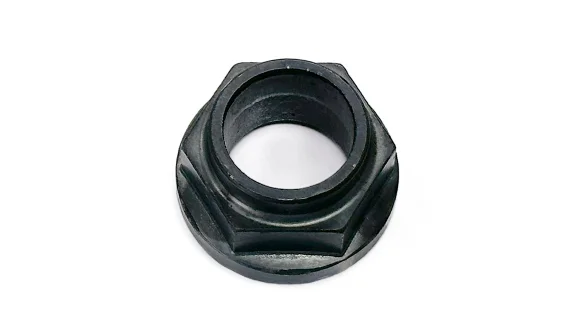 熱間圧造の完成品