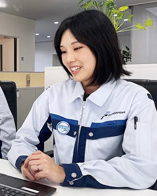 海外への販売業務中の様子