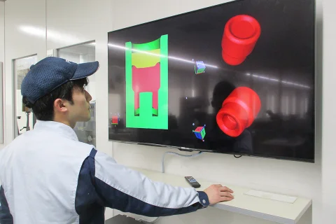 製品設計中の様子